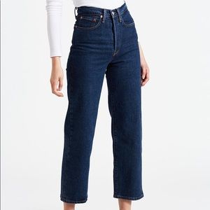 Levi’s Ribcage Straight Ankle Dark Denim Jeans